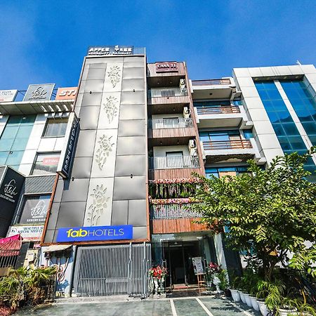 Fabhotel Prime Apple Tree Residency New Delhi Exterior photo